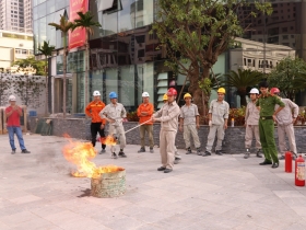 Triển khai chương trình diễn tập phương án chữa cháy, cứu nạn và cứu hộ tại dự án The Legend